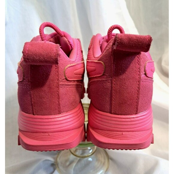 Reebok X Cardi B V2 Womens Fashion Shoes Sneakers Size 6 Hot Pink Fusion GW8876 - Picture 9 of 14